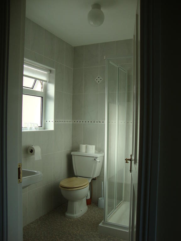 Clifford House B & B Rosslare Harbour Room photo